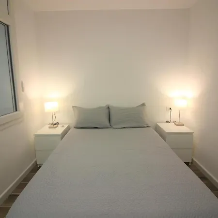 Appartement Renovado En El Centro De A Solo 150m De La Playa, Ideal Parejas - Es-228-110 *