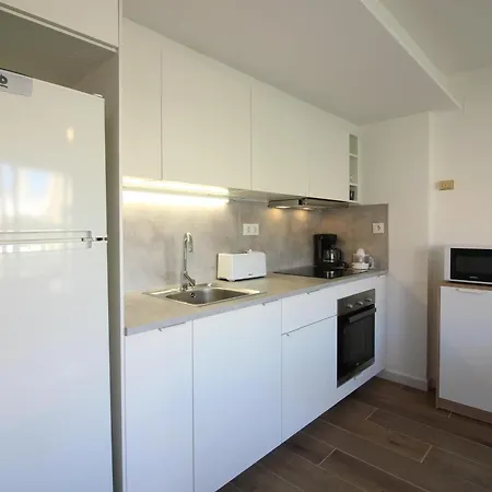 Appartement Renovado En El Centro De A Solo 150m De La Playa, Ideal Parejas - Es-228-110 *